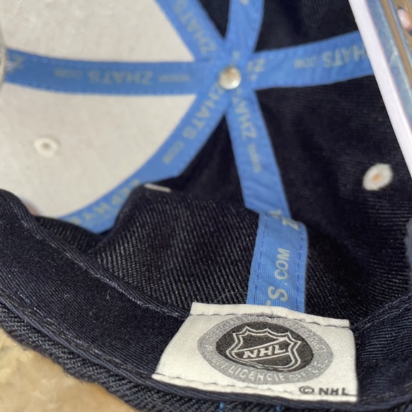 Winnipeg Jets hat - Picture 4 of 4